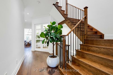 Photo 20 at 10 King Boulevard, King City, King