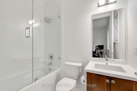 Photo 28 at 10 King Boulevard, King City, King