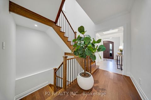 Photo 34 at 10 King Boulevard, King City, King