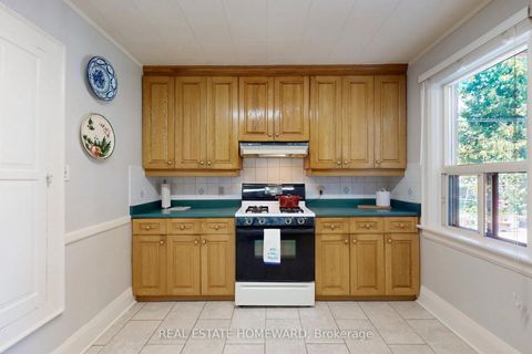 Photo 13 at 87 Guestville Avenue, Mount Dennis, Toronto