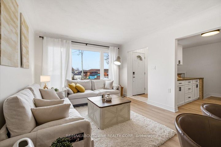 Photo 8 at 106 Beland Avenue N, McQuesten, Hamilton