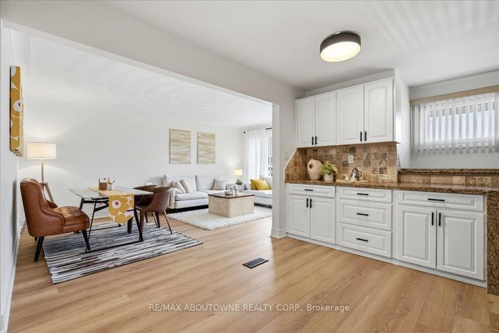 Photo 16 at 106 Beland Avenue N, McQuesten, Hamilton