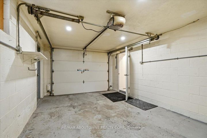 Photo 31 at 106 Beland Avenue N, McQuesten, Hamilton