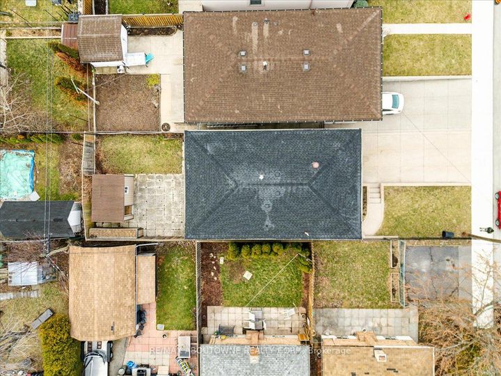 Photo 34 at 106 Beland Avenue N, McQuesten, Hamilton