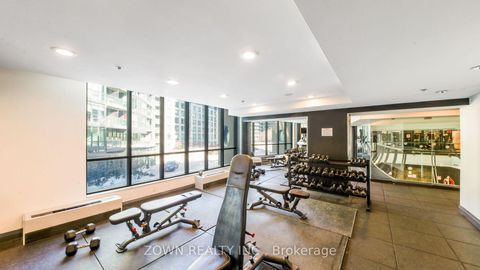 Photo 7 at 220 - 231 Fort York Boulevard, Niagara, Toronto