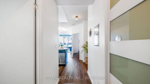 Photo 12 at 220 - 231 Fort York Boulevard, Niagara, Toronto