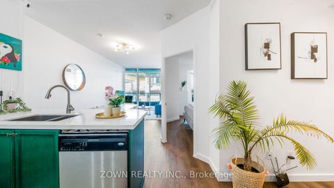 Photo 23 at 220 - 231 Fort York Boulevard, Niagara, Toronto