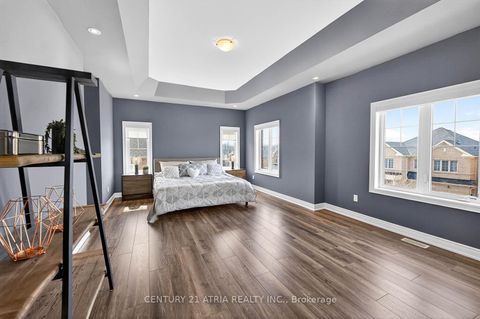 Photo 13 at 29 Rothwell Street, Rural Aurora, Aurora