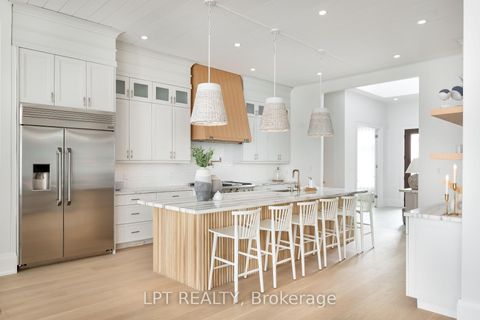 Photo 8 at 25 Pinery Lane, Sutton & Jackson's Point, Georgina