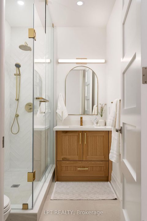 Photo 22 at 25 Pinery Lane, Sutton & Jackson's Point, Georgina