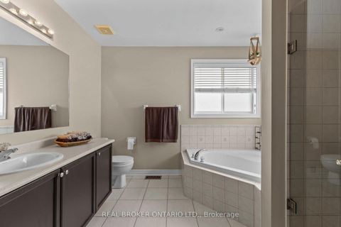 Photo 24 at 17 CRANBERRY Lane, 400 West, Barrie