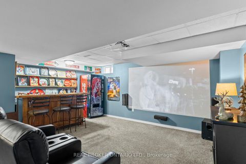 Photo 28 at 17 CRANBERRY Lane, 400 West, Barrie