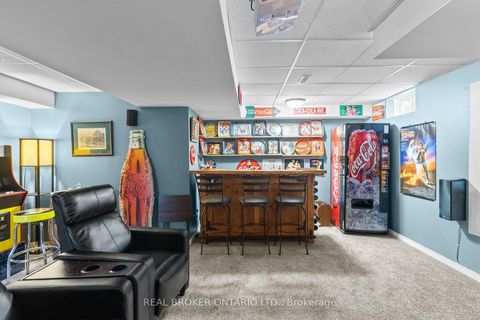 Photo 29 at 17 CRANBERRY Lane, 400 West, Barrie