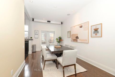 Photo 6 at 136 Spruce Street, South St. James Town, Toronto