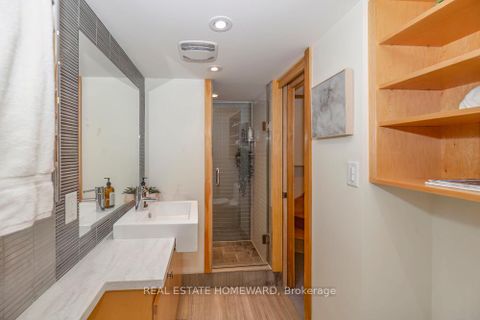 Photo 23 at 136 Spruce Street, South St. James Town, Toronto