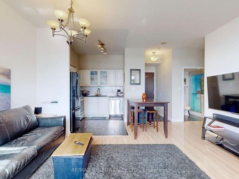 Photo 5 at LPH01 - 410 Queens Quay W, Waterfront Communities C1, Toronto