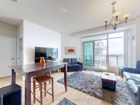 Photo 7 at LPH01 - 410 Queens Quay W, Waterfront Communities C1, Toronto