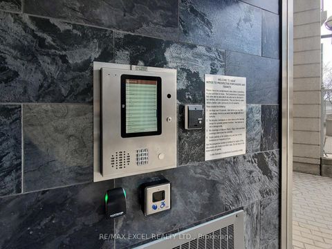 Photo 17 at LPH01 - 410 Queens Quay W, Waterfront Communities C1, Toronto