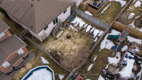 Photo 9 at 47 Chalmers Drive, Painswick South, Barrie