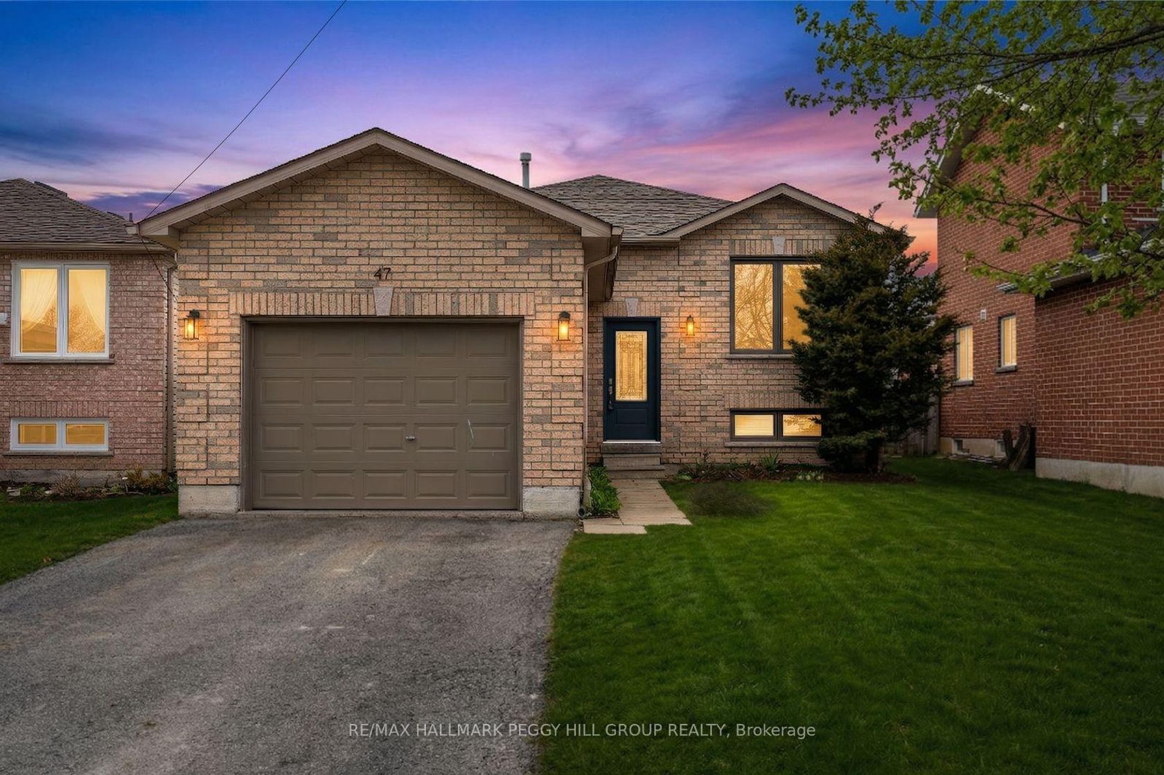 47 Chalmers Drive, Painswick South, Barrie photo number 2