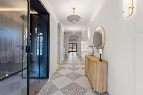 Photo 6 at 38 Ridgevale Drive, Lawrence, Toronto