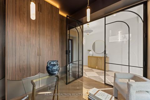 Photo 7 at 38 Ridgevale Drive, Lawrence, Toronto