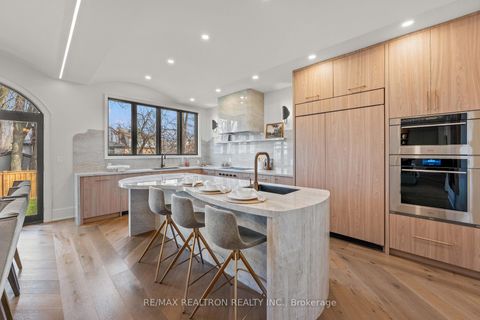 Photo 14 at 38 Ridgevale Drive, Lawrence, Toronto