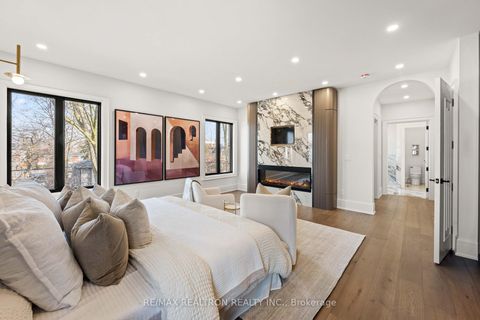 Photo 25 at 38 Ridgevale Drive, Lawrence, Toronto