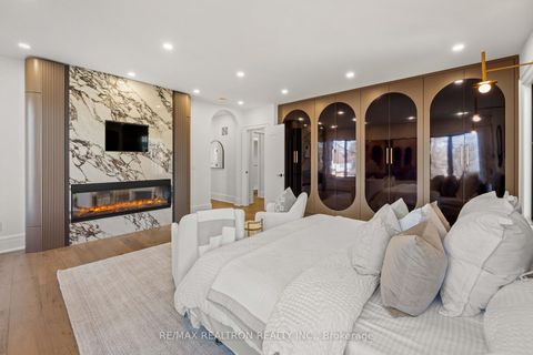 Photo 27 at 38 Ridgevale Drive, Lawrence, Toronto