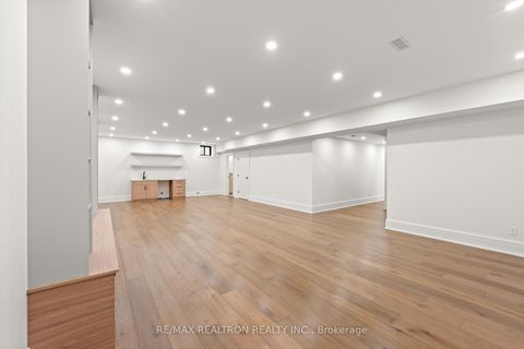 Photo 40 at 38 Ridgevale Drive, Lawrence, Toronto