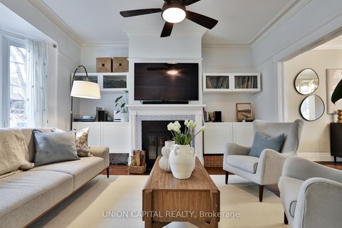 Photo 15 at 77 Eastwood Road, Woodbine Corridor, Toronto