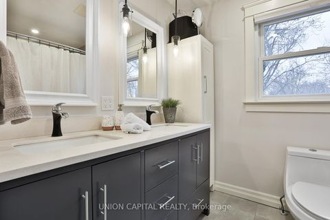 Photo 25 at 77 Eastwood Road, Woodbine Corridor, Toronto