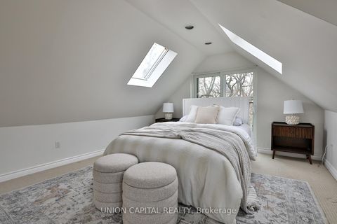 Photo 36 at 77 Eastwood Road, Woodbine Corridor, Toronto