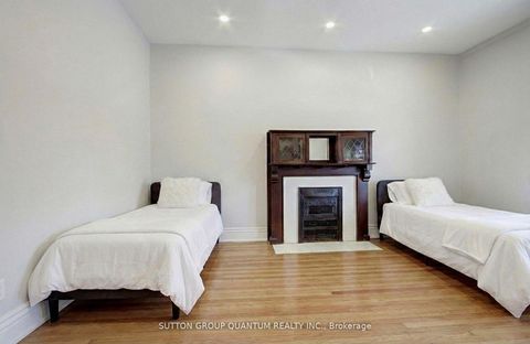 Photo 13 at 232 Pearson Avenue, Swansea, Toronto