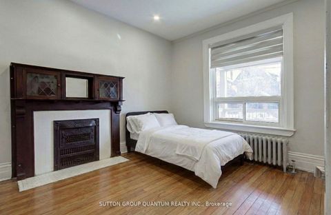 Photo 14 at 232 Pearson Avenue, Swansea, Toronto