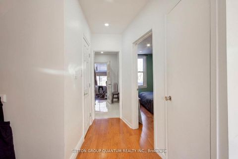 Photo 24 at 232 Pearson Avenue, Swansea, Toronto