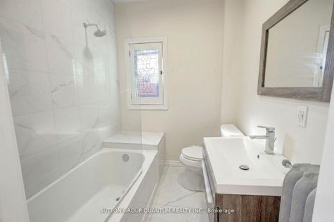 Photo 29 at 232 Pearson Avenue, Swansea, Toronto