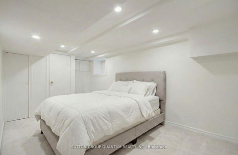 Photo 39 at 232 Pearson Avenue, Swansea, Toronto