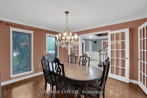 Photo 10 at 80 Colucci Drive, East Woodbridge, Vaughan