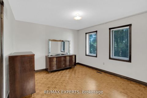 Photo 38 at 80 Colucci Drive, East Woodbridge, Vaughan