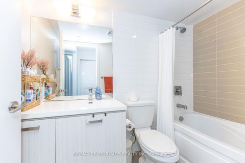 Photo 10 at 2103 - 125 Redpath Avenue, Mount Pleasant West, Toronto