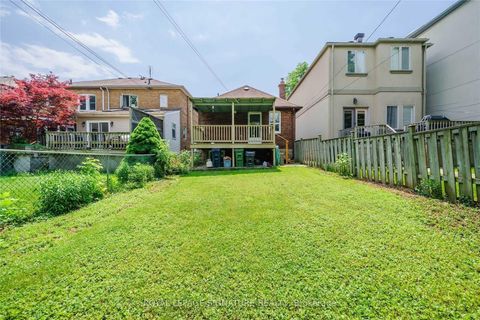 Photo 32 at 66 Glengarry Avenue, Lawrence Park North, Toronto