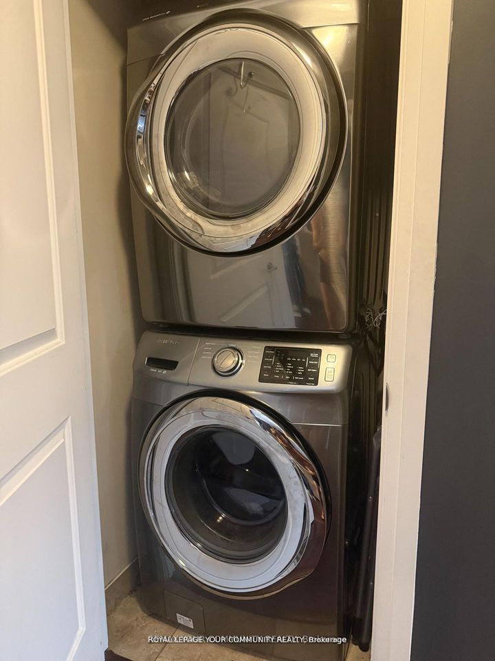 Photo 19 at 208 - 520 Steeles Avenue W, Yorkhill, Vaughan