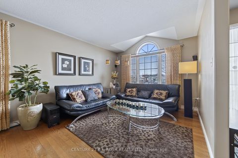 Photo 1 at 115 Lion's Gate Boulevard, Little Lake, Barrie