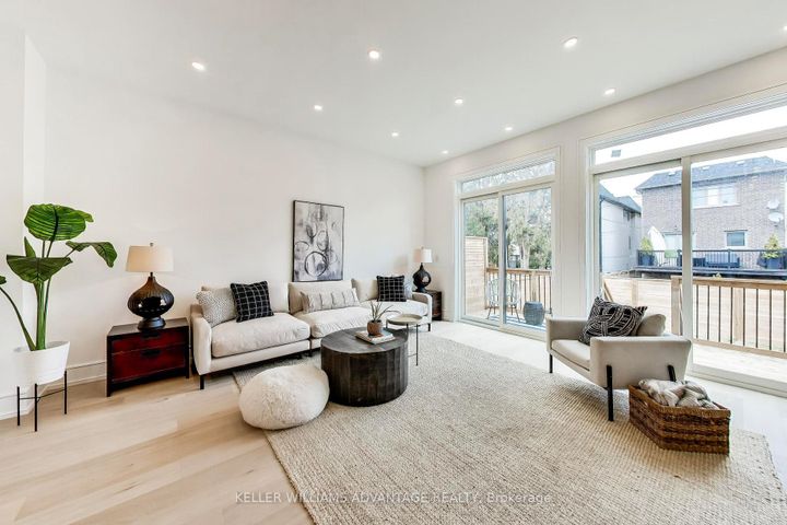 Photo 13 at 104 Yardley Avenue, Parkview, Toronto