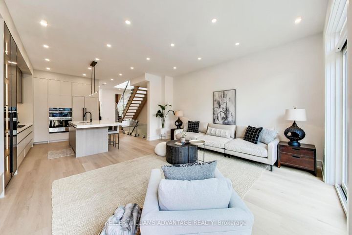 Photo 14 at 104 Yardley Avenue, Parkview, Toronto