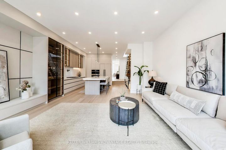 Photo 15 at 104 Yardley Avenue, Parkview, Toronto