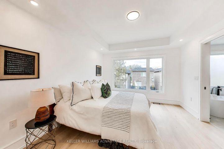 Photo 18 at 104 Yardley Avenue, Parkview, Toronto