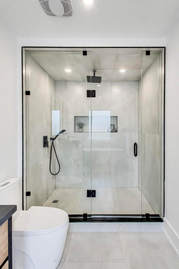 Photo 22 at 104 Yardley Avenue, Parkview, Toronto