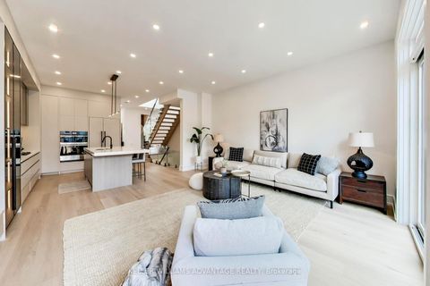 Photo 14 at 104 Yardley Avenue, Parkview, Toronto